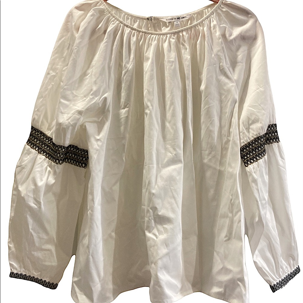 Elizabeth and James Top